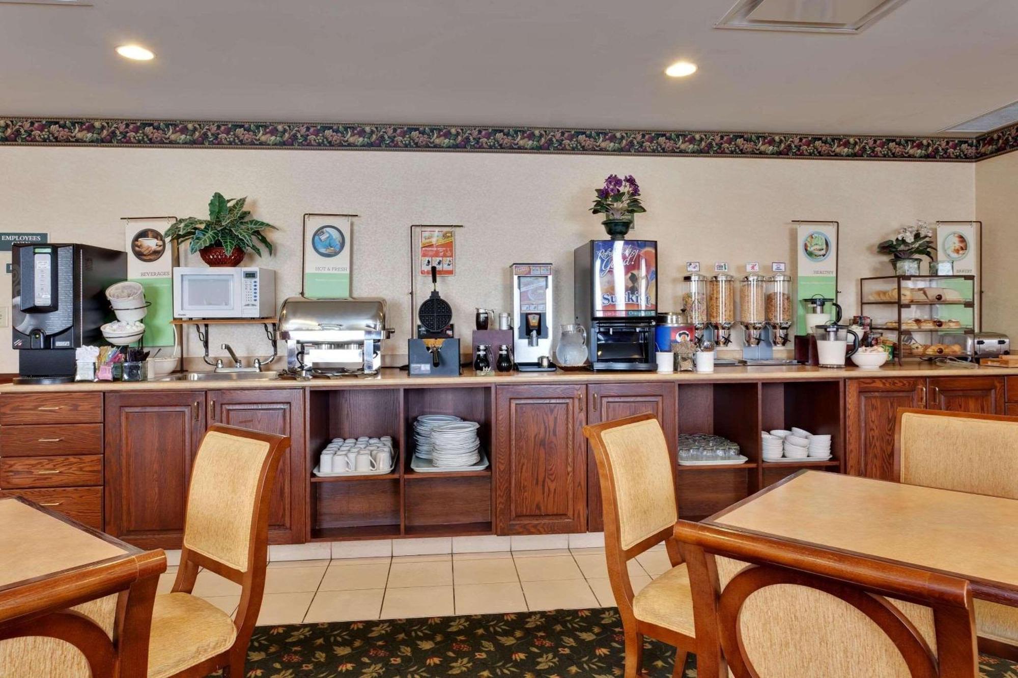 Country Inn & Suites By Radisson, London South, On Eksteriør bilde